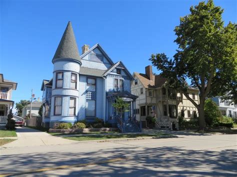 hotels in racine wi|THE 10 CLOSEST Hotels to Downtown Racine.